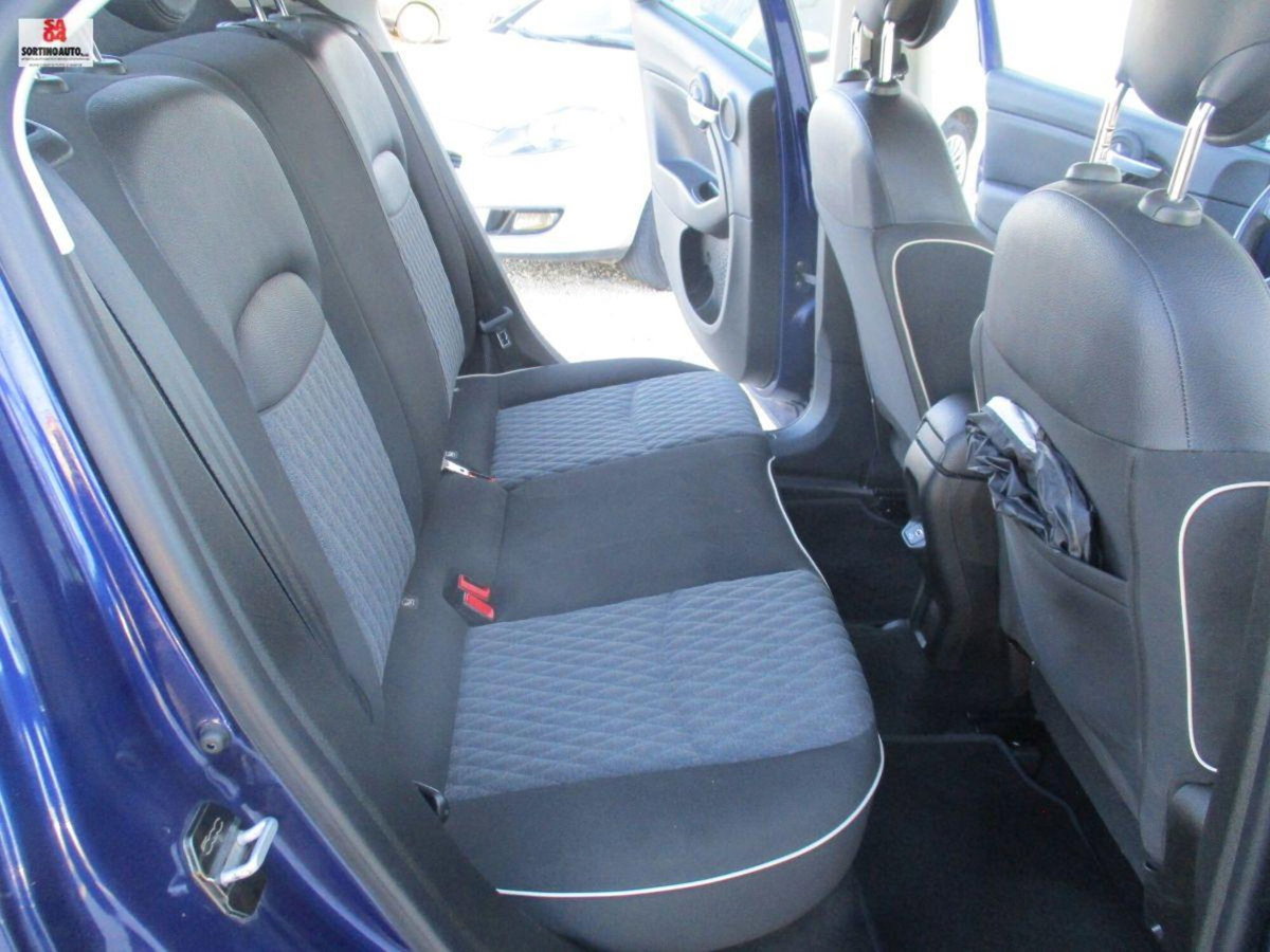 Fiat 500X 1.3 MultiJet 95 CV Lounge (16)