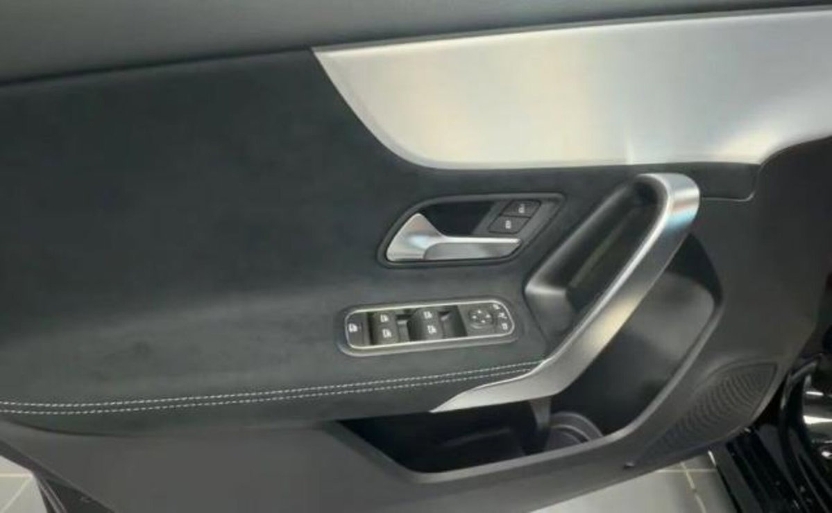 Mercedes-Benz Classe A 200 d Edition AMG Line auto (6)