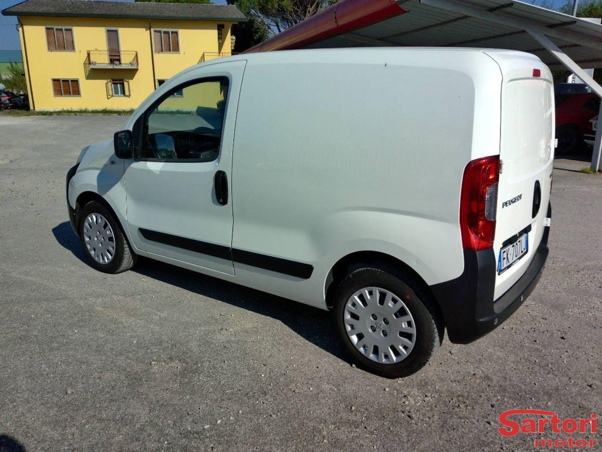 Peugeot Bipper 1.3 HDi 80CV Furgone (4)