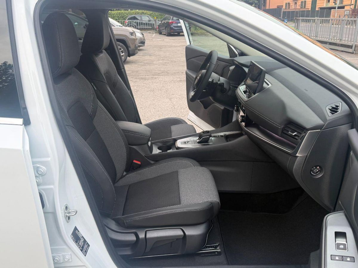 Nissan Qashqai 1.3 mhev N-Connecta 4wd 158cv xtronic (8)