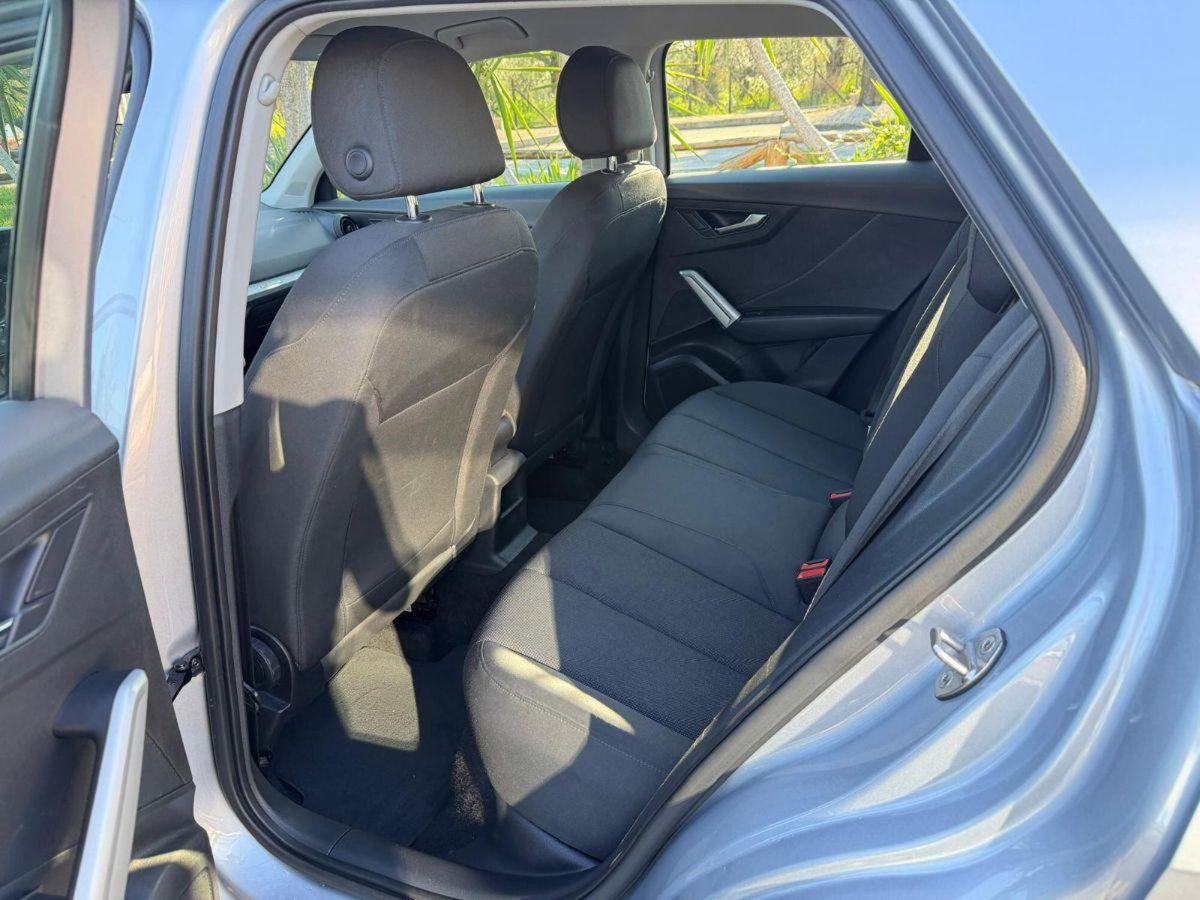 Audi Q2 Q2 1.6 TDI Business (9)