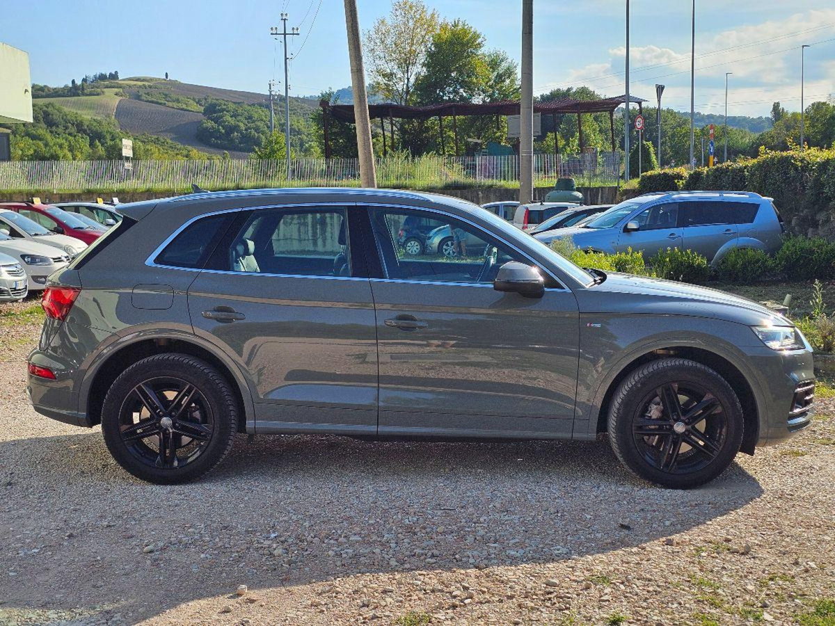 Audi Q5 40 TDI quattro S tronic S line plus (10)