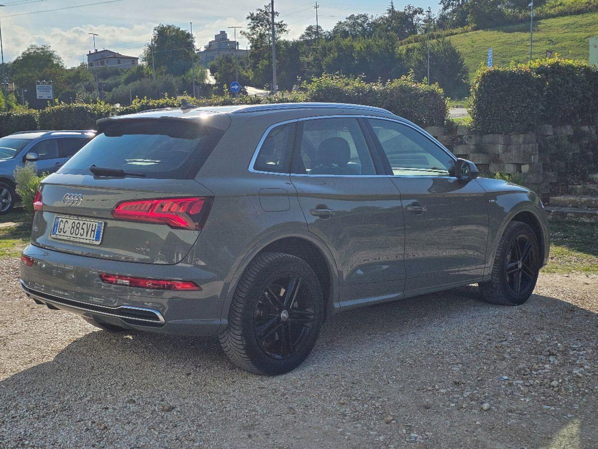 Audi Q5 40 TDI quattro S tronic S line plus (9)