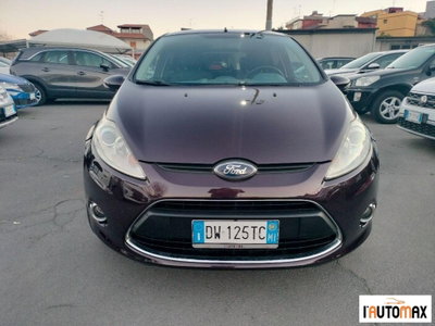 Ford Fiesta 1.2 82CV 5 porte (2)