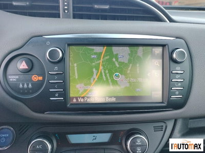 Toyota Yaris 1.0 5 porte Active (10)