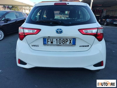 Toyota Yaris 1.0 5 porte Active (5)