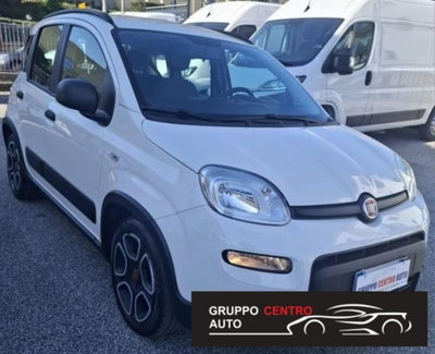 Fiat Panda 1.0 FireFly S&S Hybrid City Cross (2)
