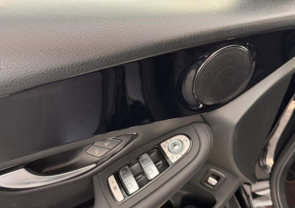 Mercedes-Benz GLC SUV 200 d 4Matic Sport (7)