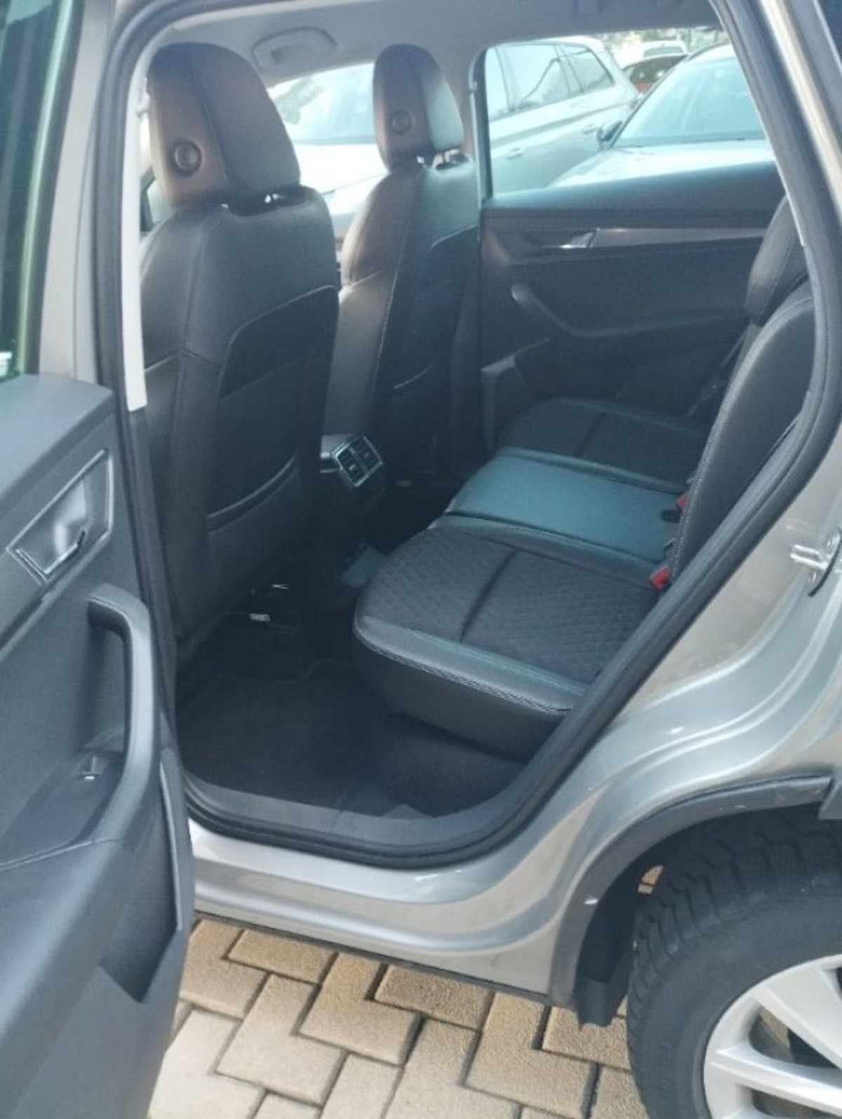 Skoda Karoq 2.0 TDI SCR 4x4 DSG Style (10)