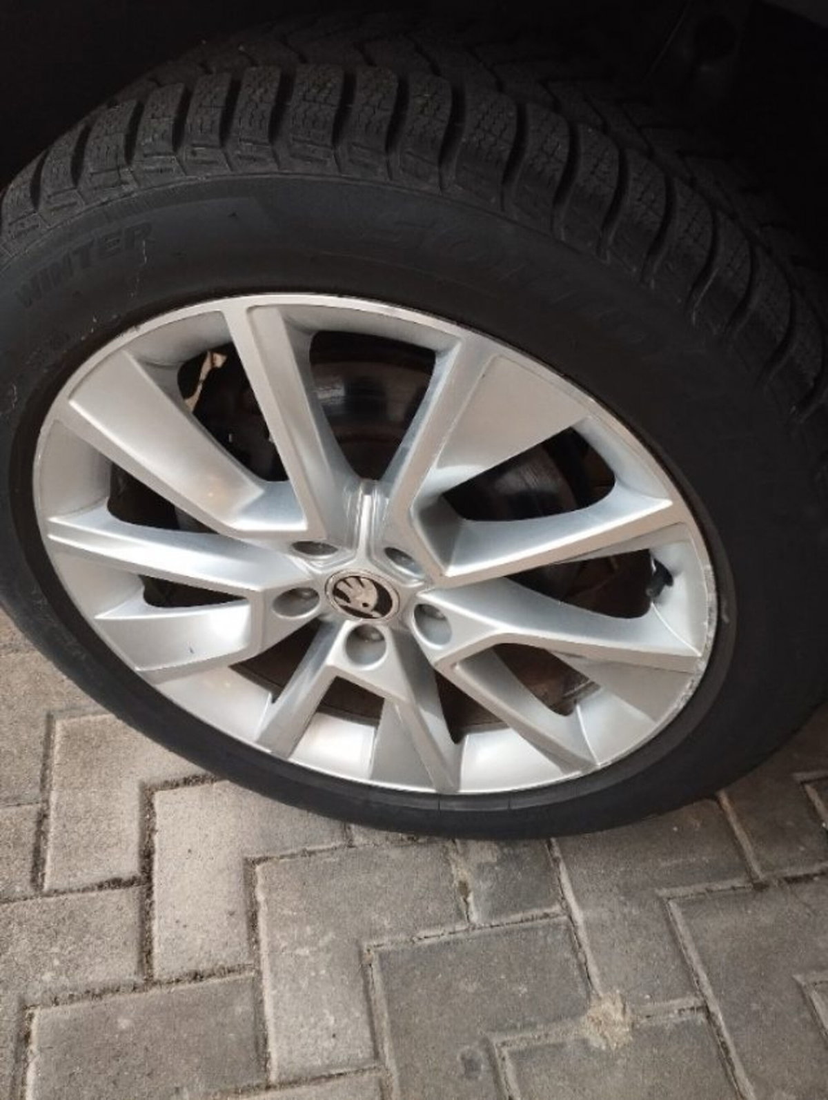 Skoda Karoq 2.0 TDI SCR 4x4 DSG Style (15)