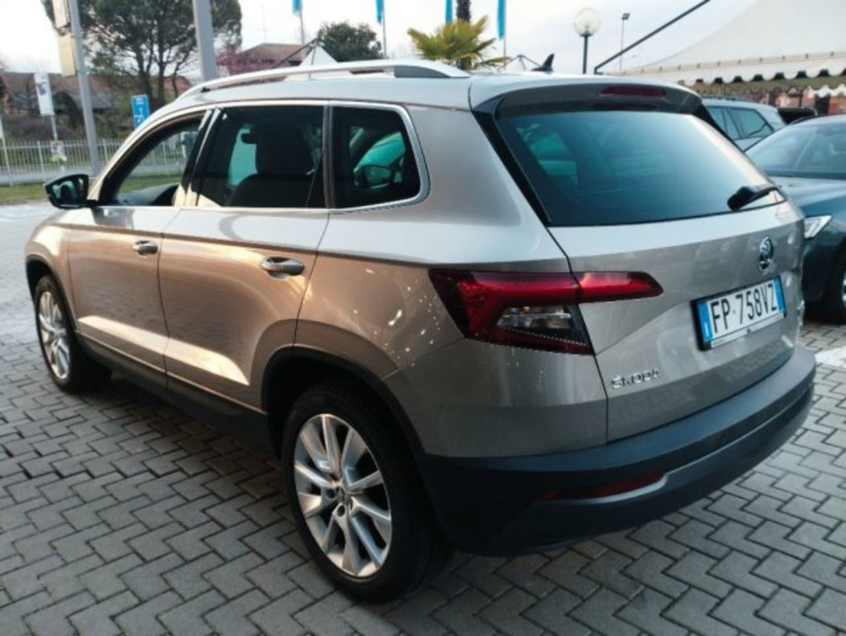 Skoda Karoq 2.0 TDI SCR 4x4 DSG Style (4)