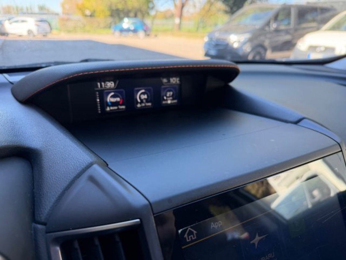 Subaru XV 2.0i e-Boxer MHEV Lineartronic Premium (11)