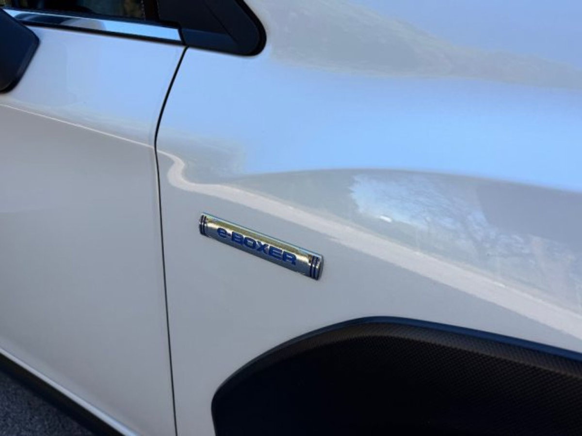 Subaru XV 2.0i e-Boxer MHEV Lineartronic Premium (4)