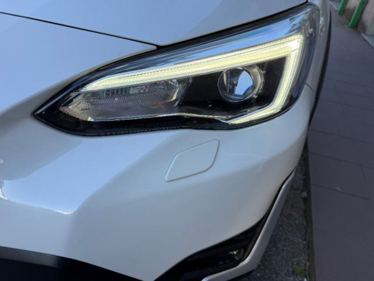 Subaru XV 2.0i e-Boxer MHEV Lineartronic Premium (7)