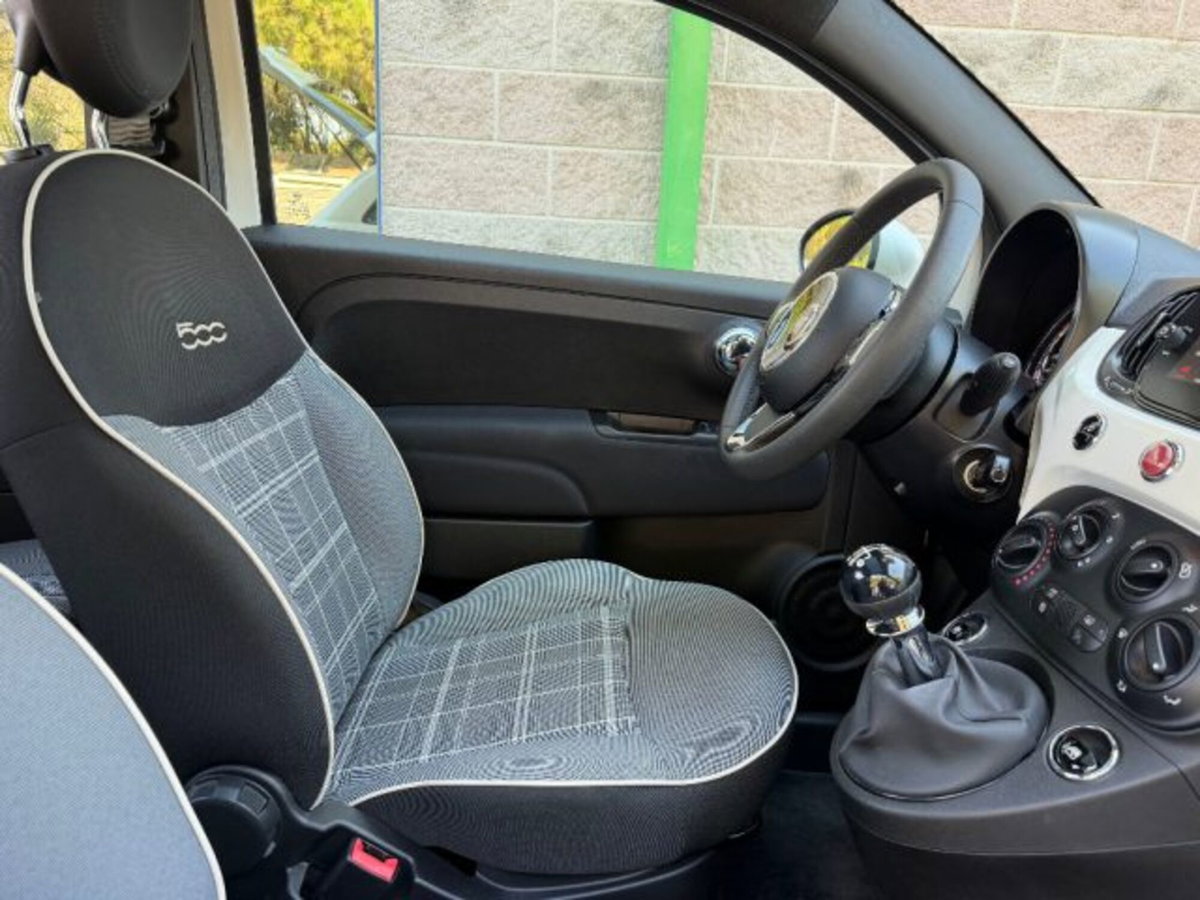 Fiat 500 1.0 Hybrid Club (12)