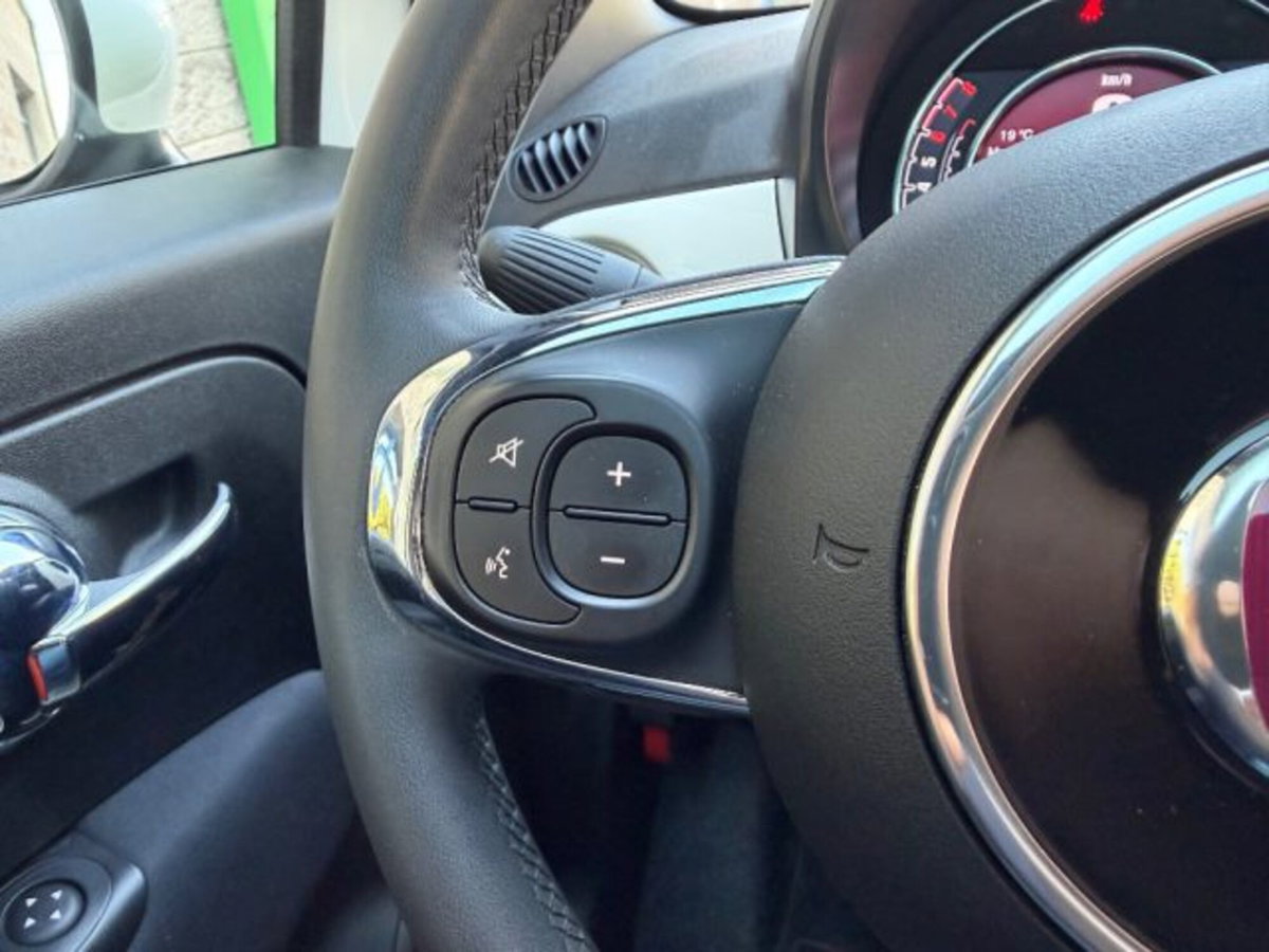 Fiat 500 1.0 Hybrid Club (19)