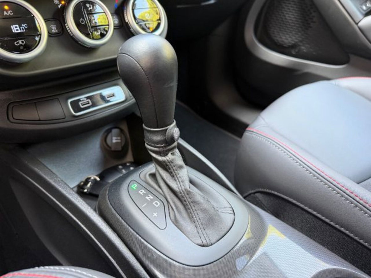 Fiat 500X 1.5 t4 hybrid Sport 130cv dct (13)