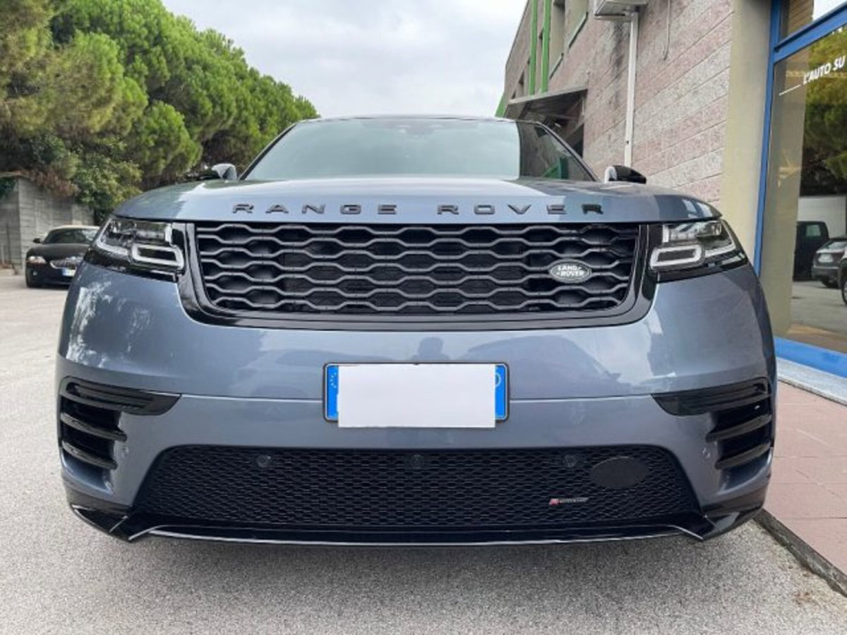 Land Rover Range Rover Velar 3.0D l6 300 CV R-Dynamic HSE (4)