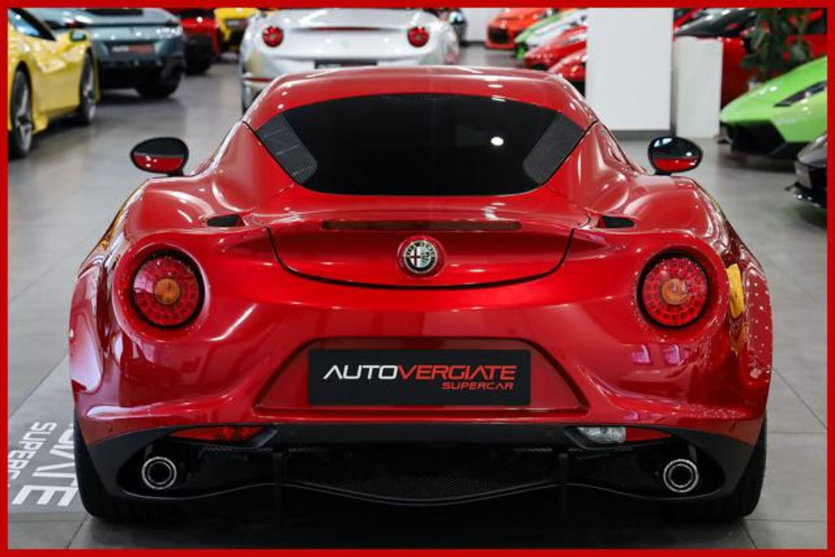 Alfa Romeo 4C Coupé 4C 1750 TBi (6)