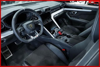 Lamborghini Urus 4.0 (10)