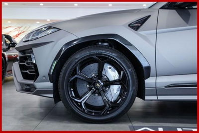 Lamborghini Urus 4.0 (8)