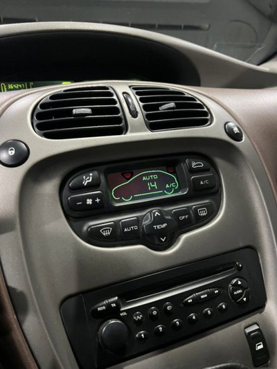 Citroen Xsara Picasso 2.0 HDi (7)