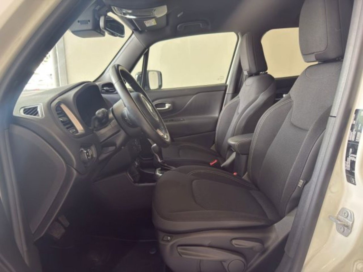 Jeep Renegade 1.6 Mjt DDCT 120 CV S (11)