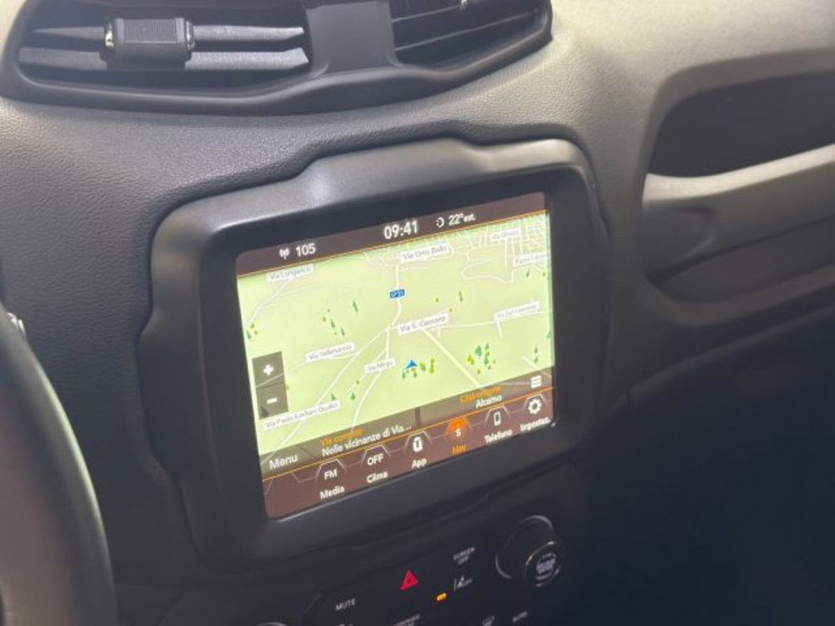 Jeep Renegade 1.6 Mjt DDCT 120 CV S (19)