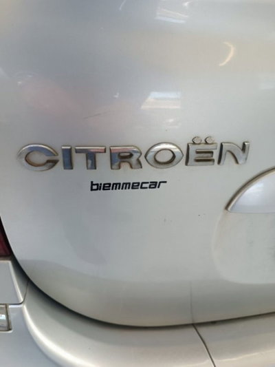 Citroen Xsara Picasso 1.6 HDi 110CV Elegance (20)