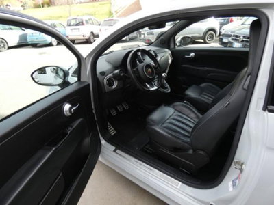 Abarth 595 595 1.4 Turbo T-Jet 165 CV Turismo (9)