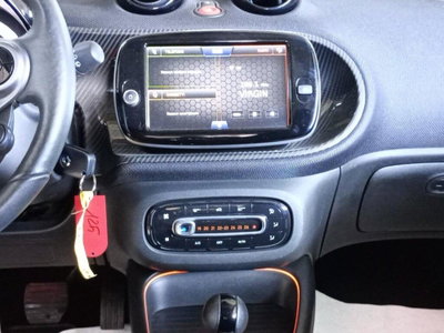 smart Fortwo eq racingreen 22kW (11)