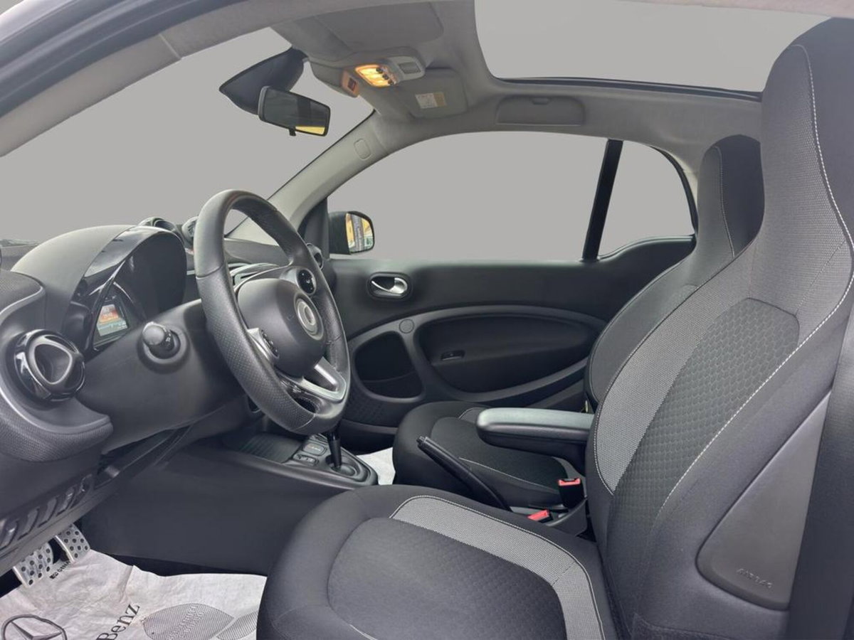 smart Fortwo eq Pulse 22kW (10)