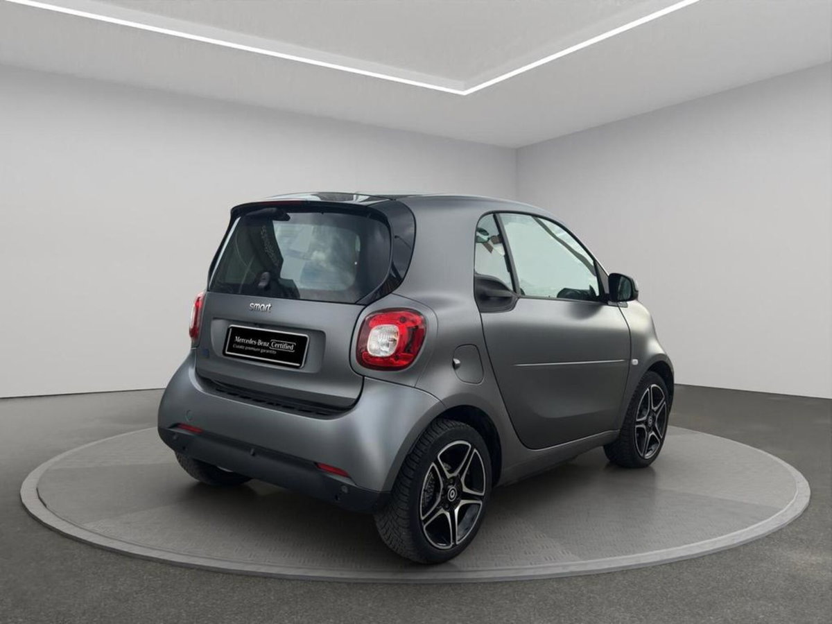 smart Fortwo eq Pulse 22kW (2)