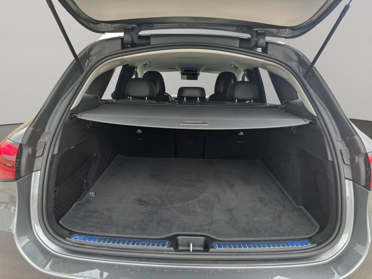 Mercedes-Benz GLC 220 d 4Matic Mild Hybrid AMG Advanced Plus (9)