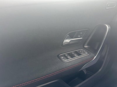 Mercedes-Benz Classe A 180 d AMG Line Advanced Plus auto (11)