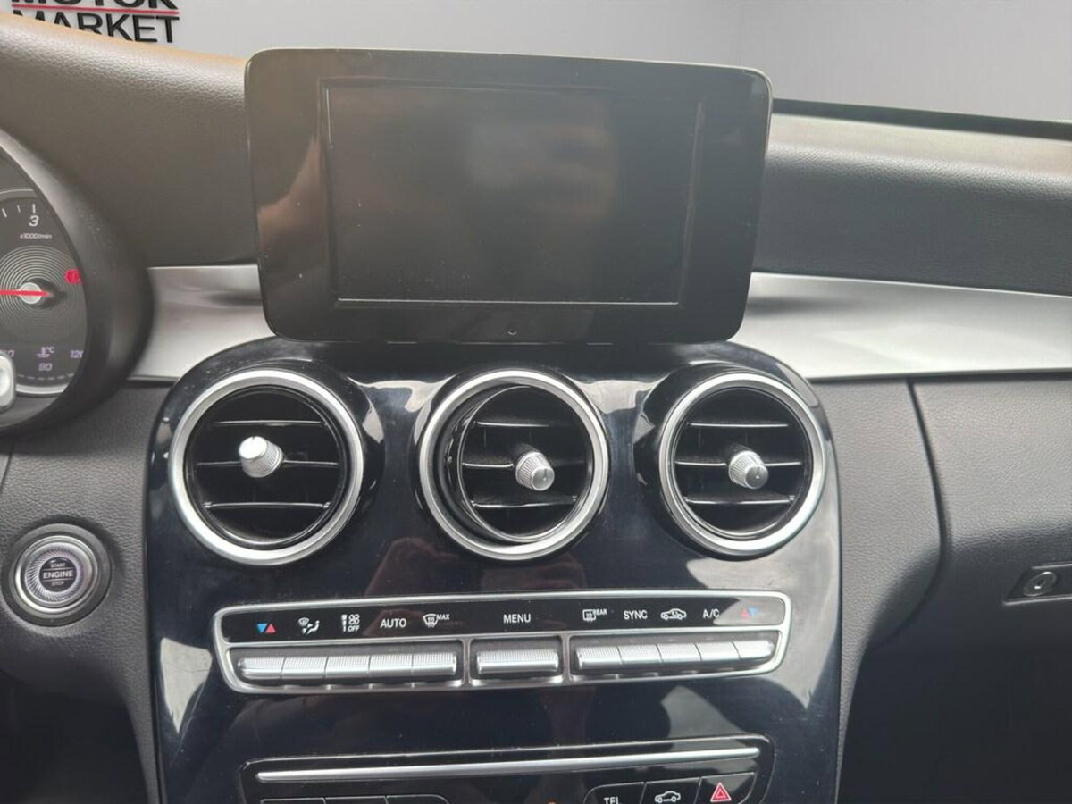Mercedes-Benz Classe C Station Wagon 200 d Sport (12)