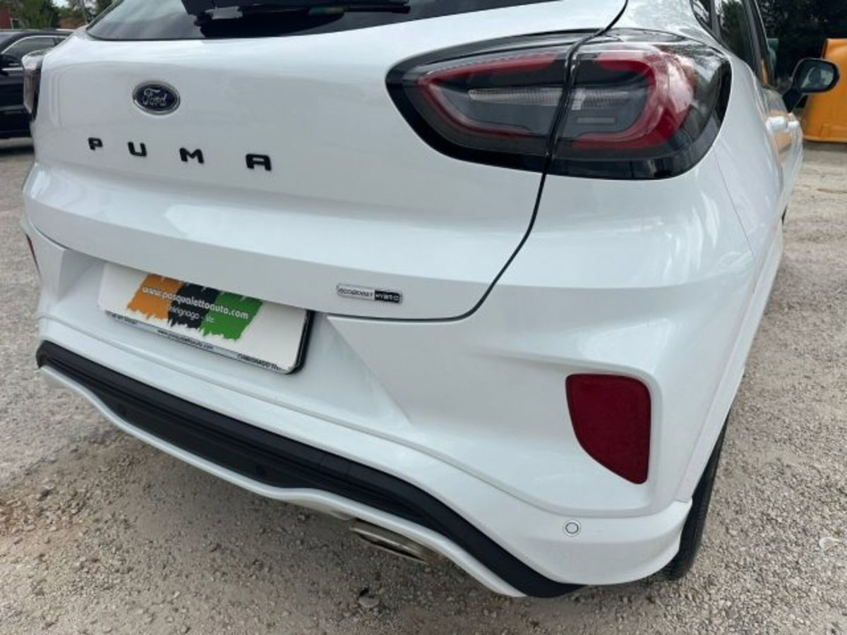 Ford Puma 1.0 EcoBoost Hybrid 125 CV S&S aut. ST-Line X (20)