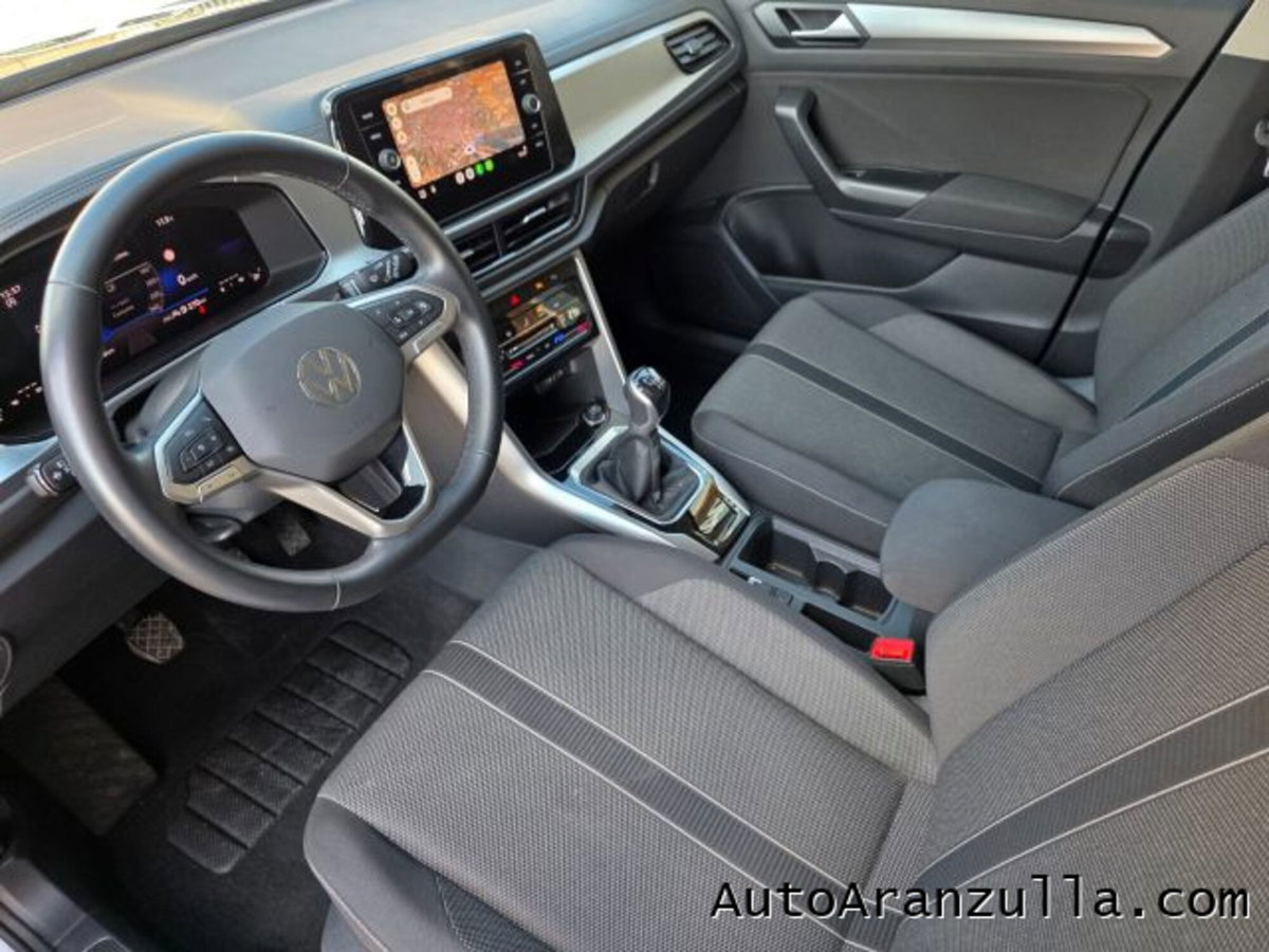 Volkswagen T-Roc 2.0 tdi Sport 115cv (10)