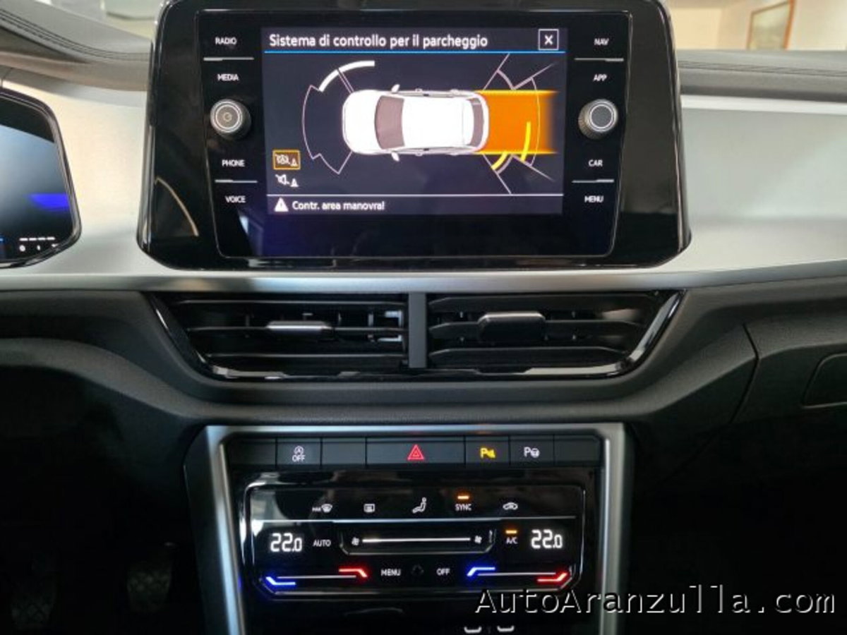 Volkswagen T-Roc 2.0 tdi Sport 115cv (16)