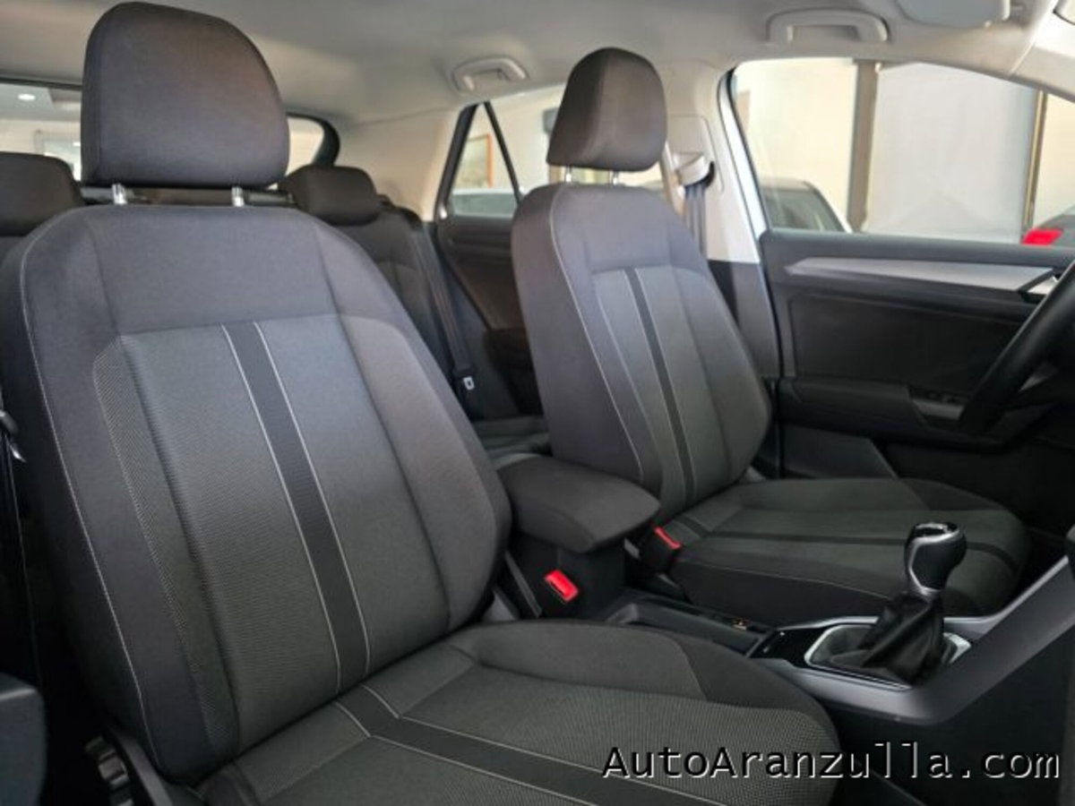 Volkswagen T-Roc 2.0 tdi Sport 115cv (18)