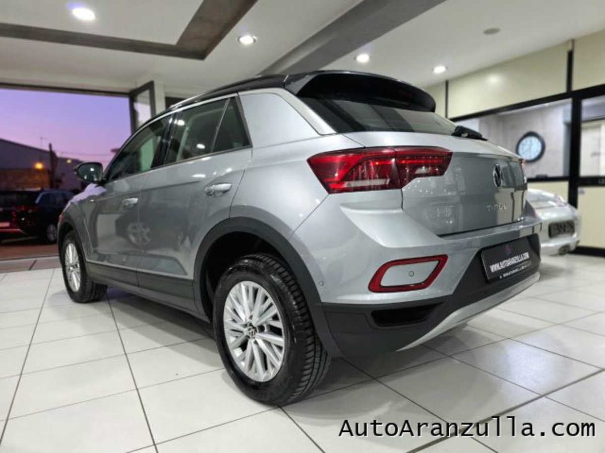 Volkswagen T-Roc 2.0 tdi Sport 115cv (6)