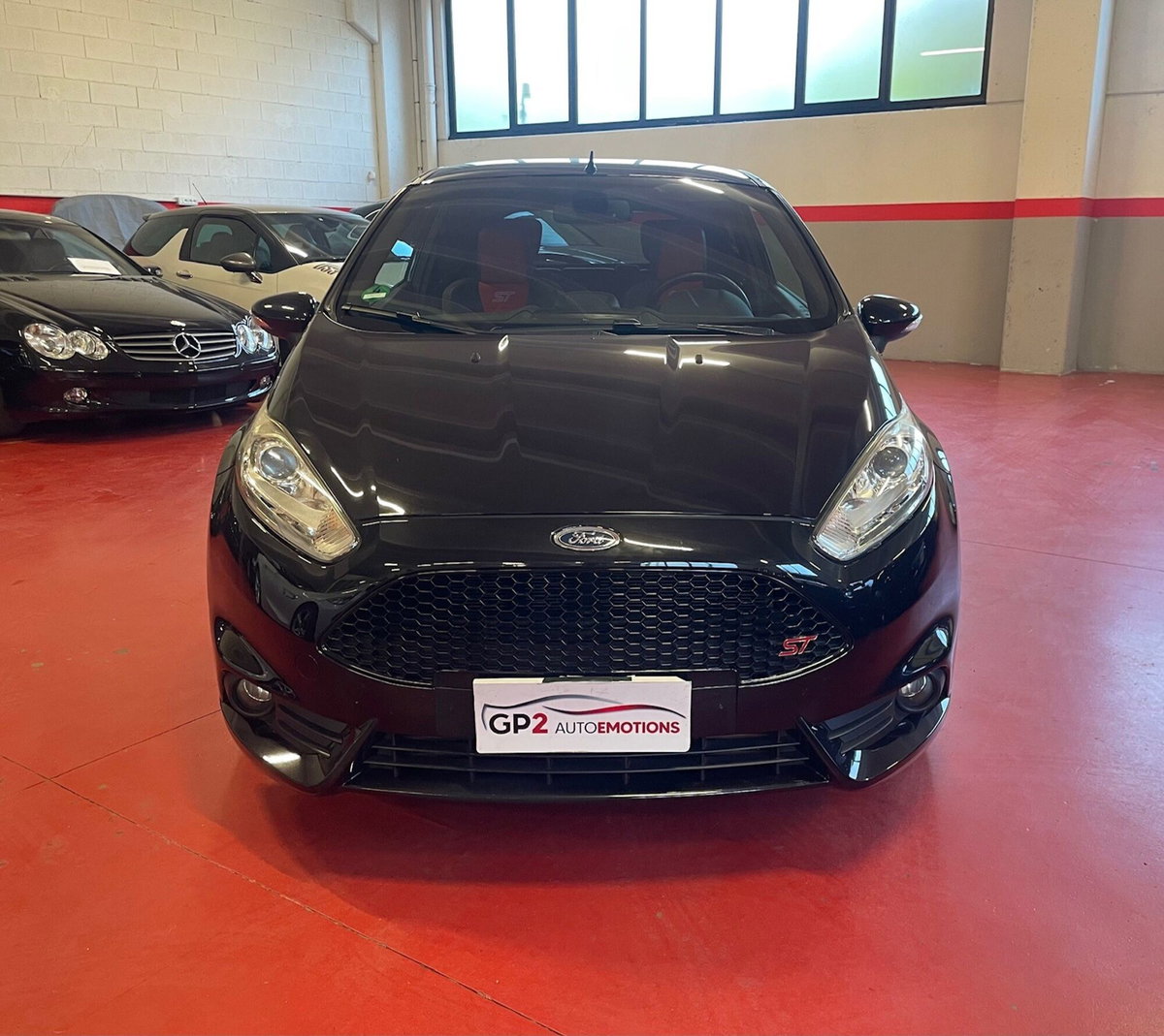 Ford Fiesta 1.6 182CV 3 porte ST (8)