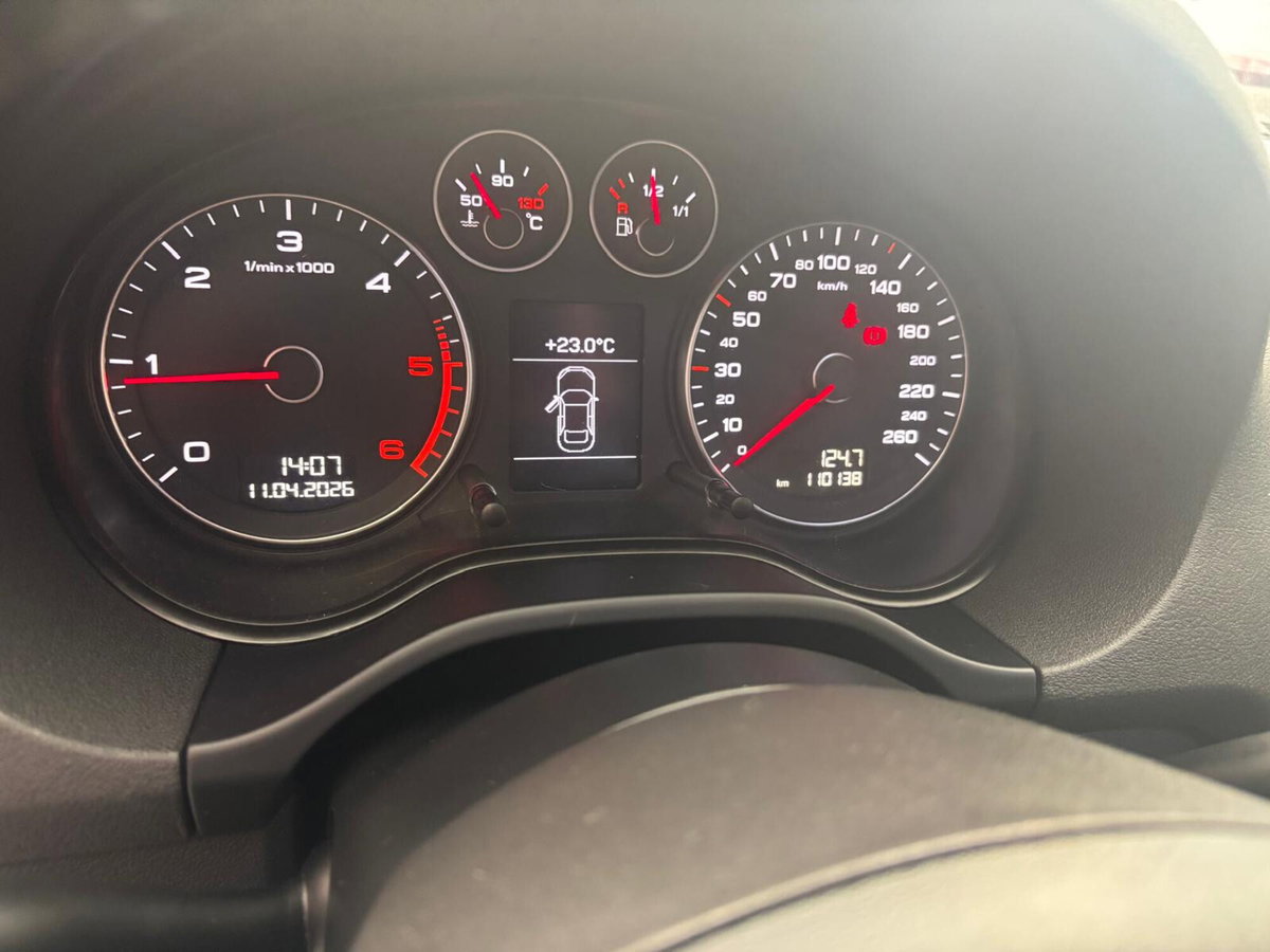 Audi A3 1.9 TDI F.AP. Ambiente (10)