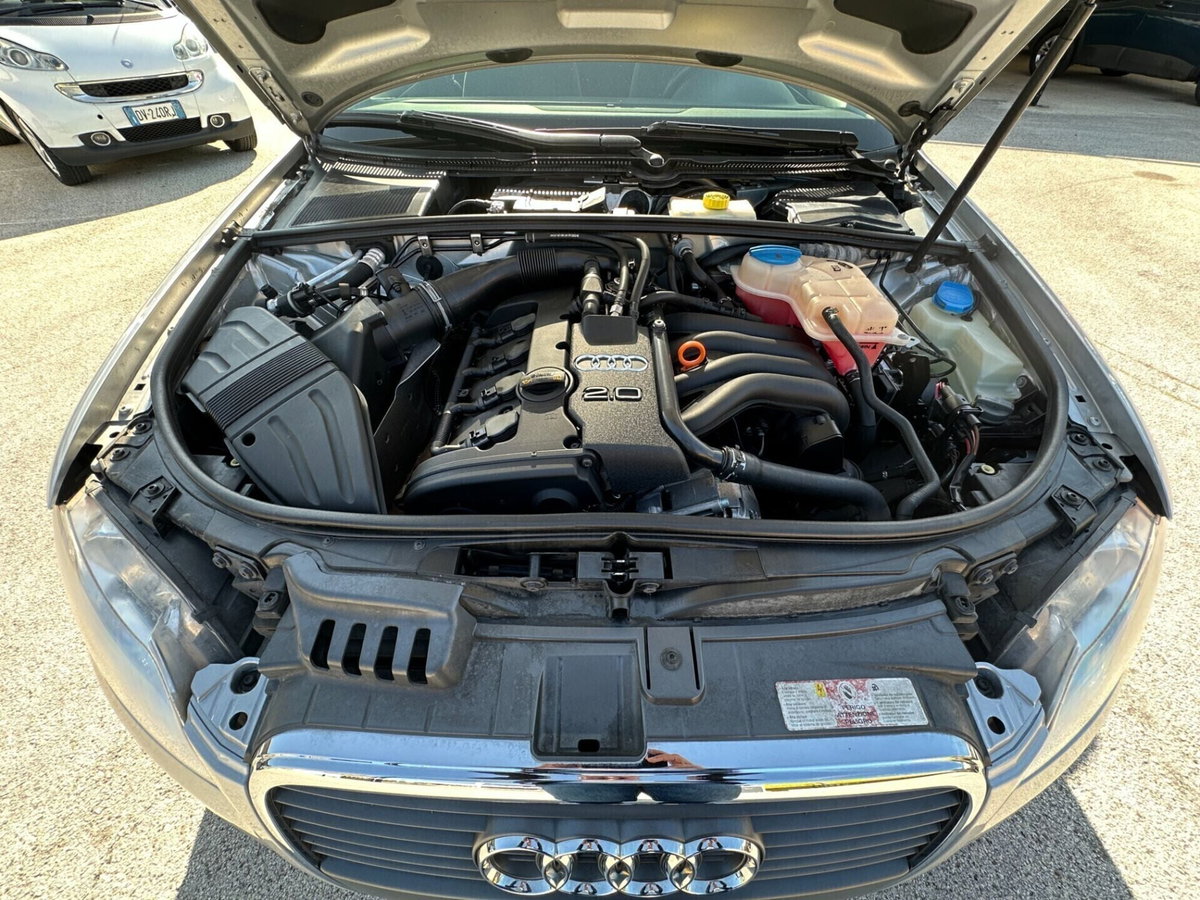 Audi A4 2.0 20V cat (10)