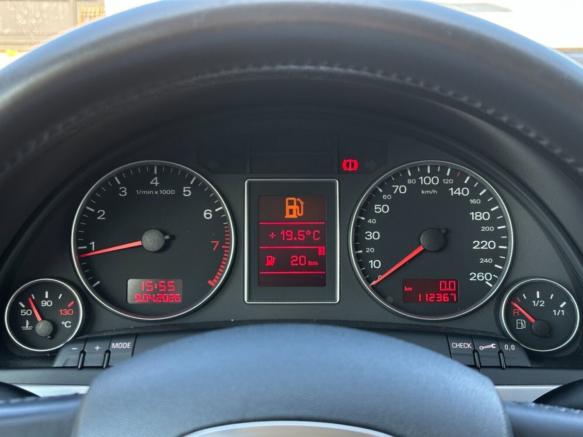 Audi A4 2.0 20V cat (17)