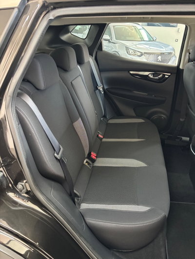 Nissan Qashqai 1.5 dCi 115 CV DCT Business (10)