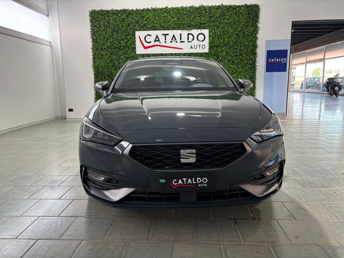 SEAT Leon 1.5 hybrid FR 116cv dsg (8)