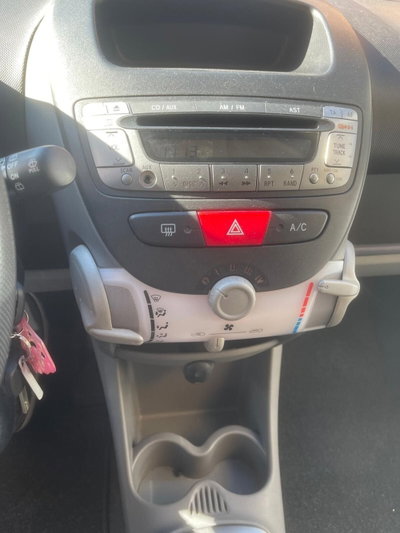 Citroen C1 1.0 5 porte DeeJay (14)