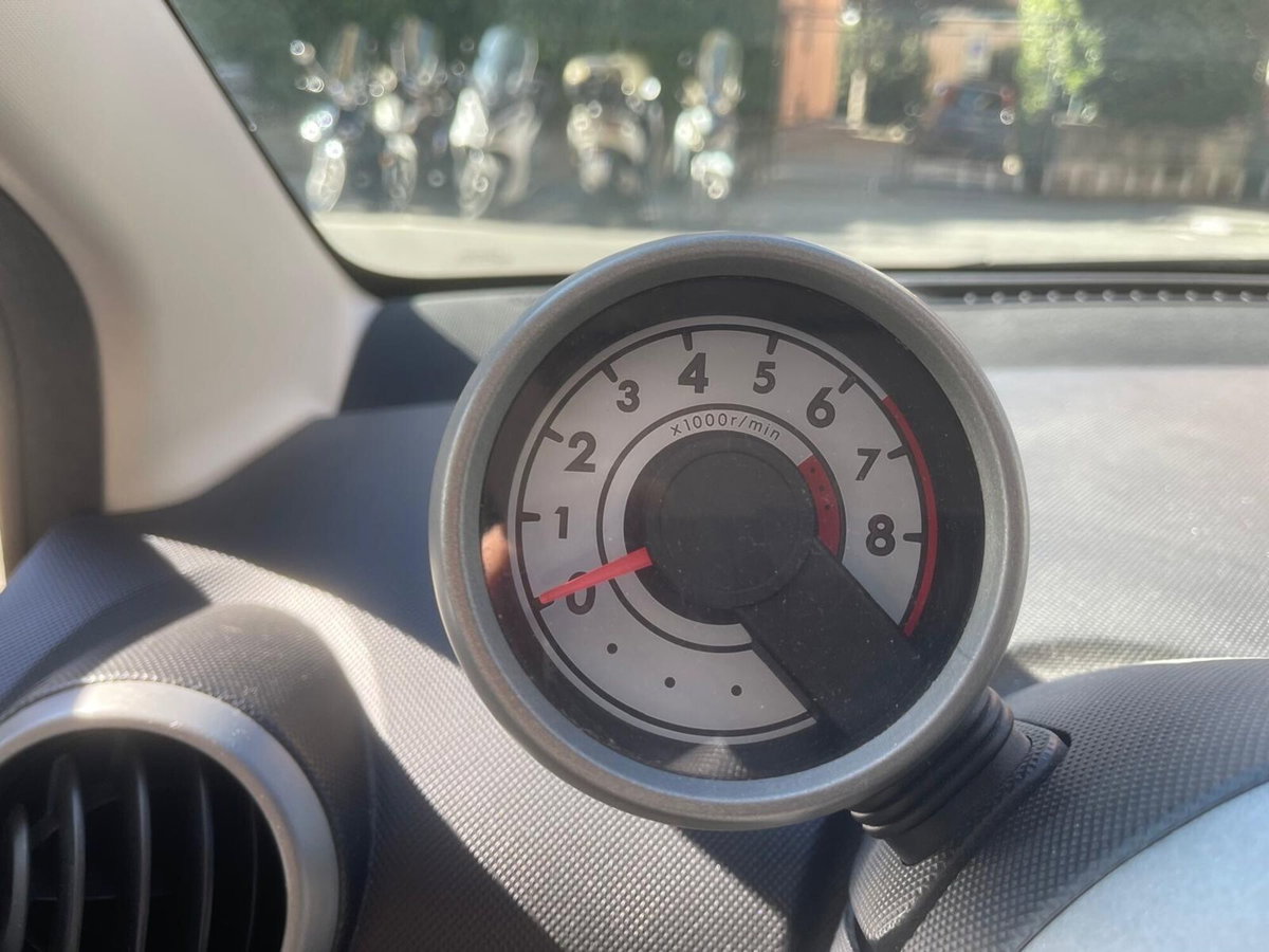 Citroen C1 1.0 5 porte DeeJay (17)