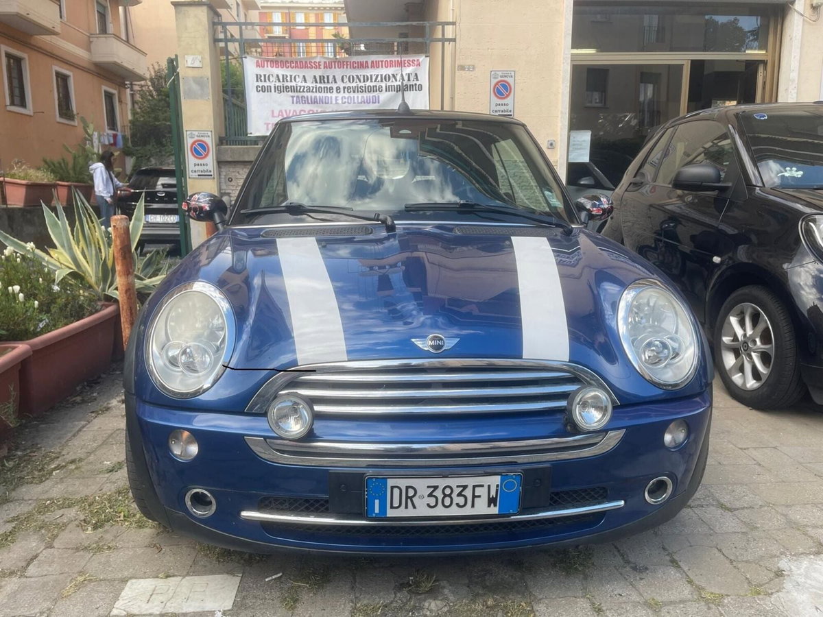 MINI Mini Cabrio 1.6 16V One Cabrio (2)